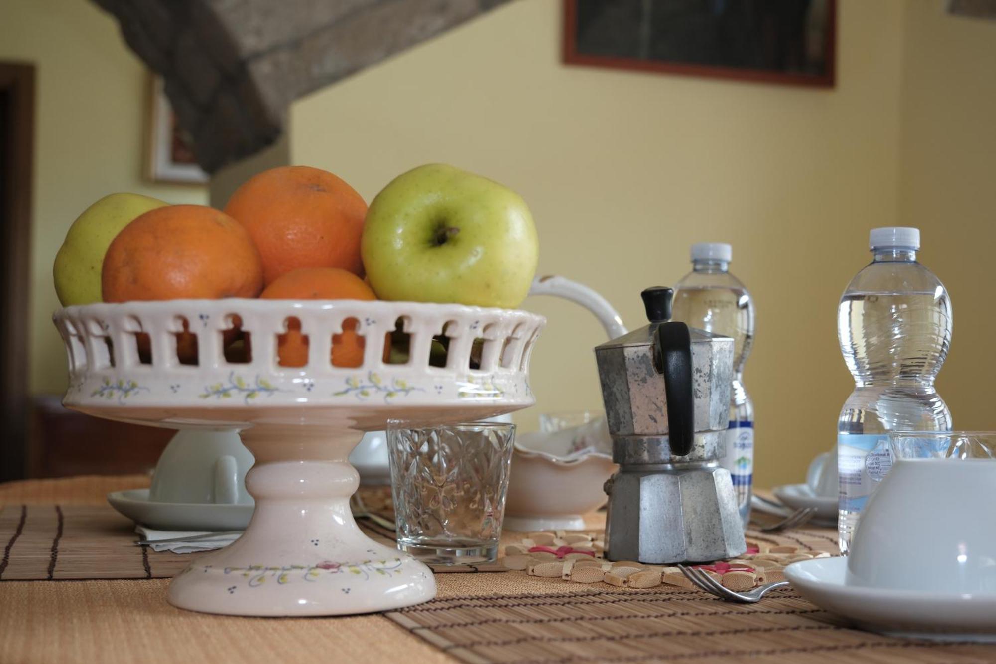 カゼルタ・ヴェッキア Conte Spencer Bed & Breakfast エクステリア 写真